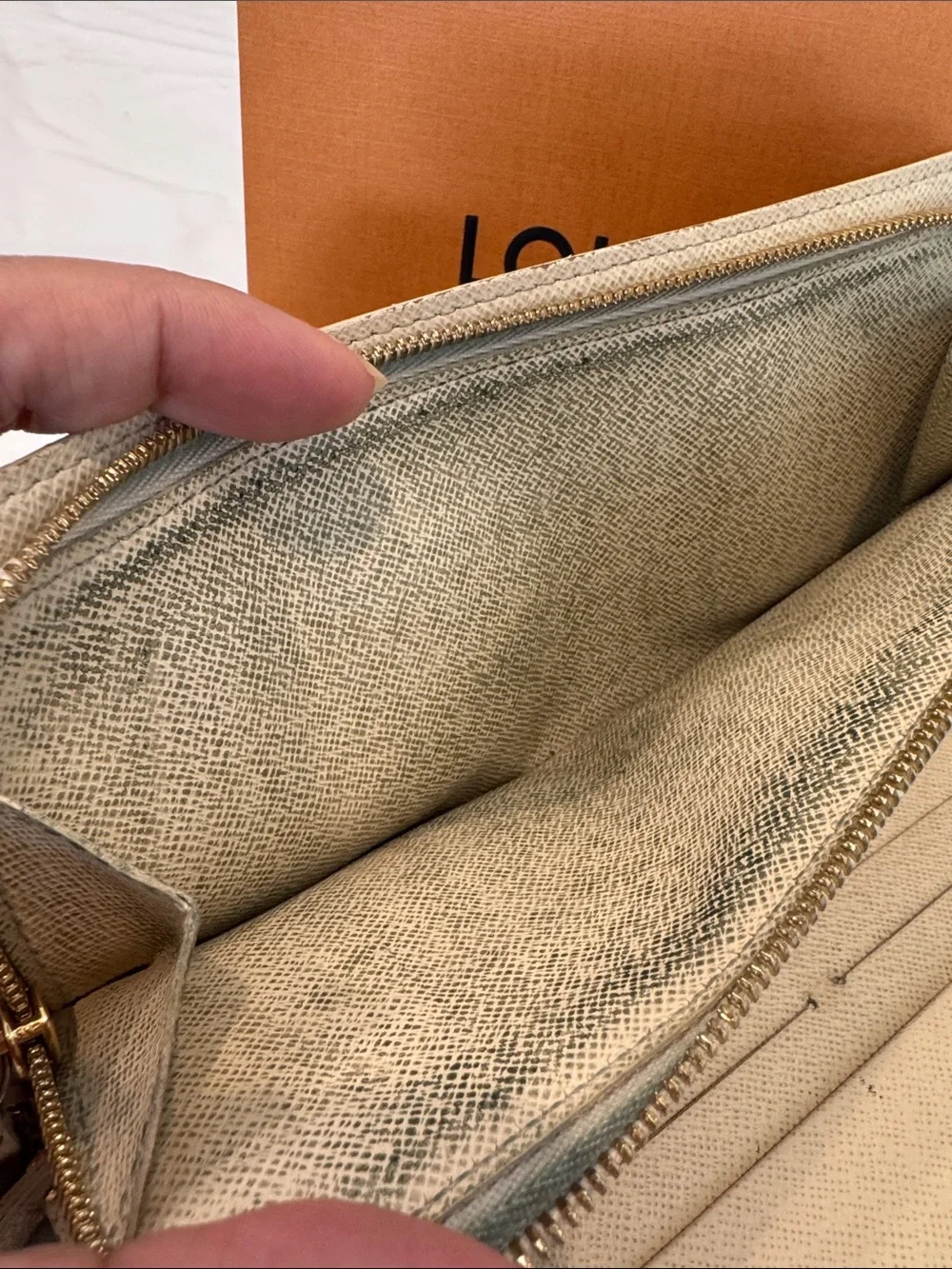 Authentic Louis Vuitton Insolite Azure Wallet with box